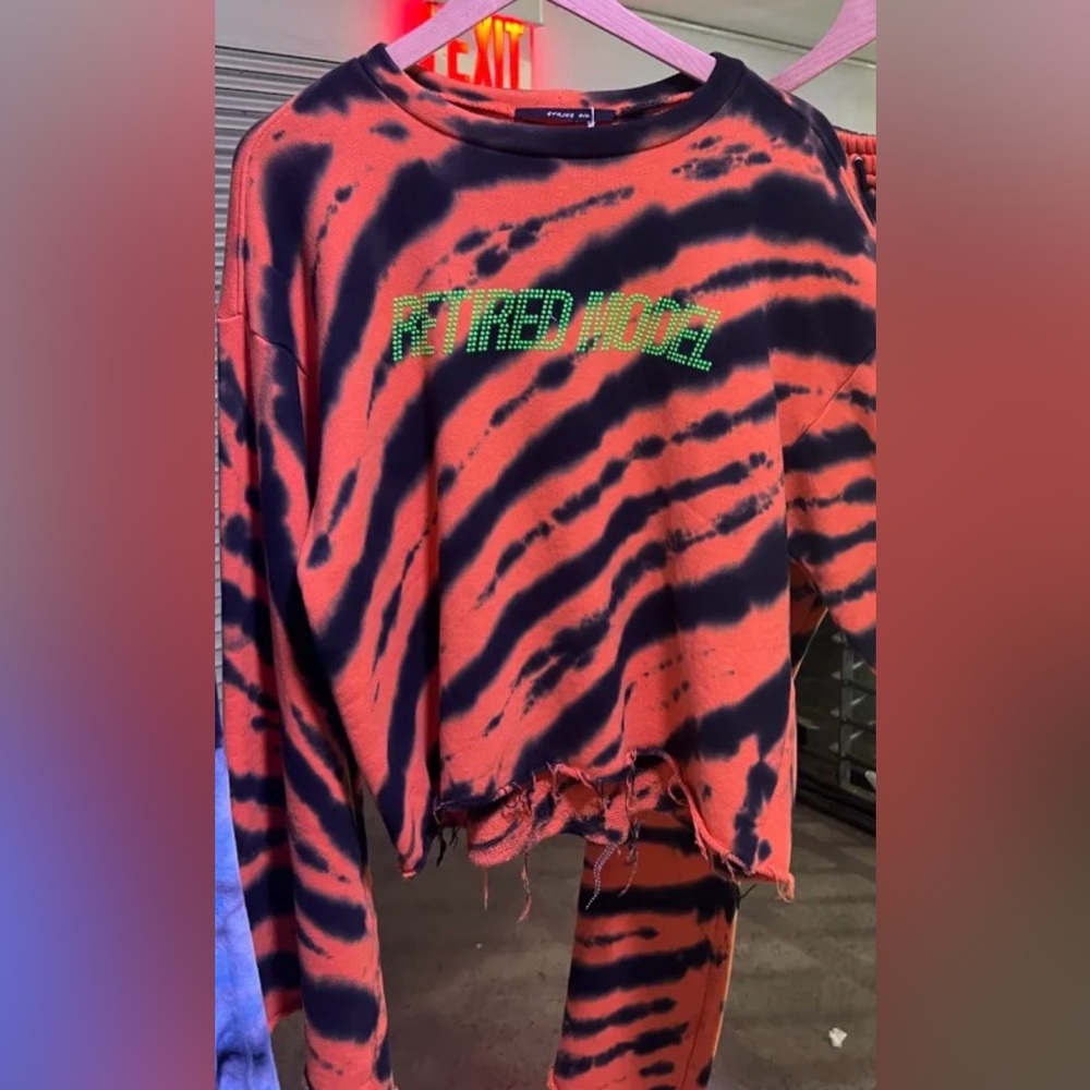 NWT STRIKE OIL SS24 TIGER PULLOVER SWEATSHIRT 🐅